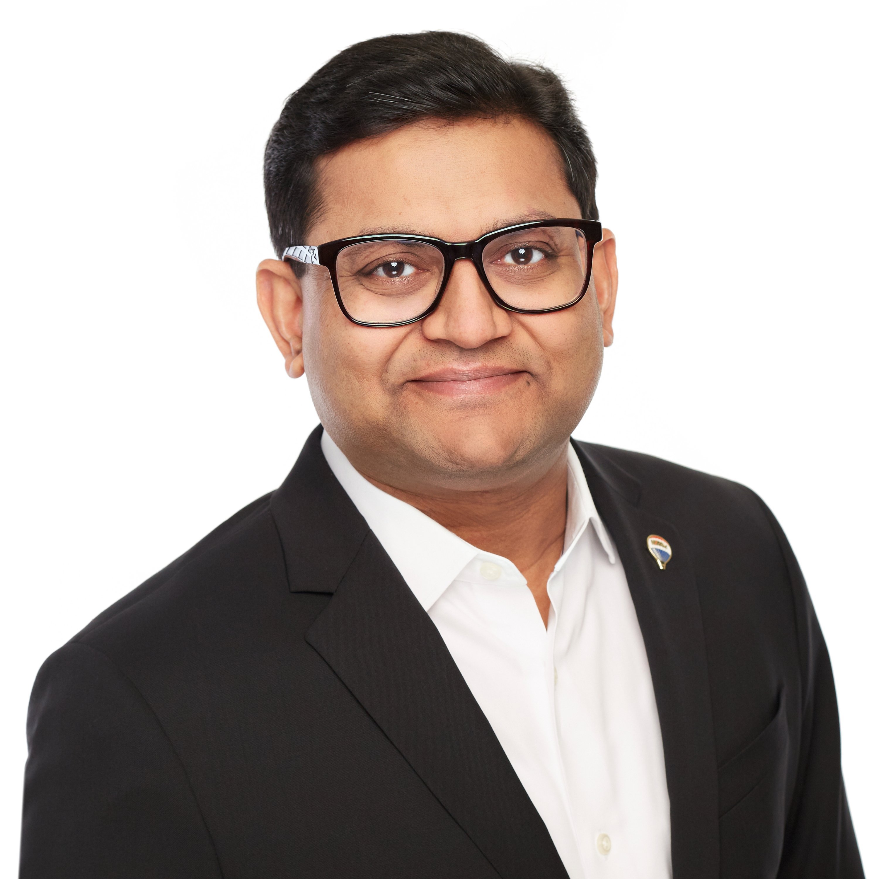 a4appleRES's profile picture. Full Time Re/Max Real Estate Agent in Calgary !!