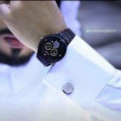 أخصائي علم نفس ومشاكل اسرية
كل شخصَ يكسبَ مقآمهہَ حسبَ آحترآمهہَ ،، '