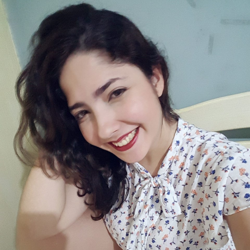 carolinapnh's profile picture. 