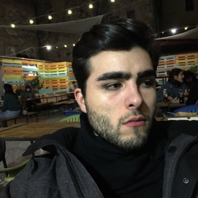 AlbertoRejas's profile picture. sigo sin saber usar esta mierda | lo normativo me da pereza | foodie