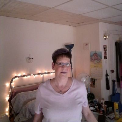 twinkle2288's profile picture. 