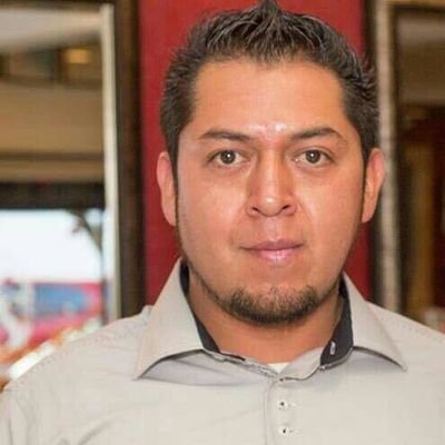 RaulDuva's profile picture. Ten delicadeza de vivir despacio, para apreciar cada detalle a su paso...