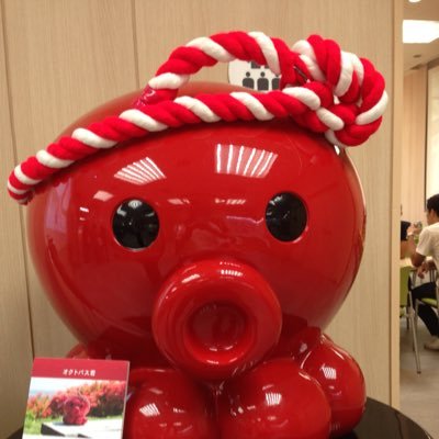 恭ちゃん愛‼︎ ベガルタ仙台ゴール裏にいます! バクコメ秀作さんおもしろい🤣 乗っ取りにあう。おっさんです!年チケホルダー。たまに遠征します。2025年ベガルタ仙台がJ2で優勝する事が目標! 勝つぞーーー‼️