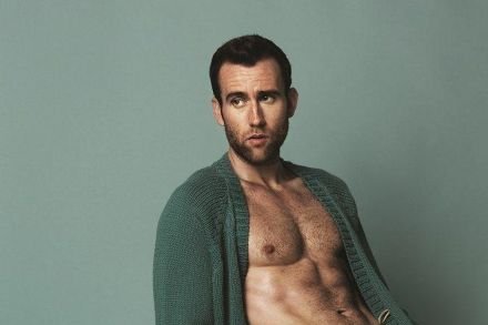 NevilleLondub10's profile picture. C'est moi Neville~
Gryffondor ❤️💛~
Auror et professeur de botanique~