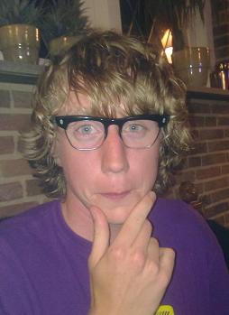 Online leren, ICT, Biologie, Scouting, Carnavalist, Trompetist en Vriendje van Fientje ;)