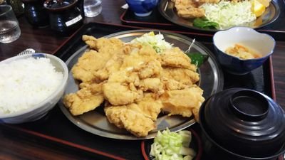 山に囲まれて山賊焼き食べて冬は滑って生きてます👍
王子への欲しい物リスト公開してみる😊
https://t.co/TwjvoClYrJ