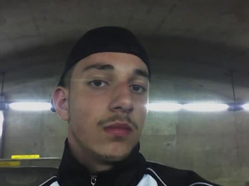 lucasfunny_13's profile picture. 