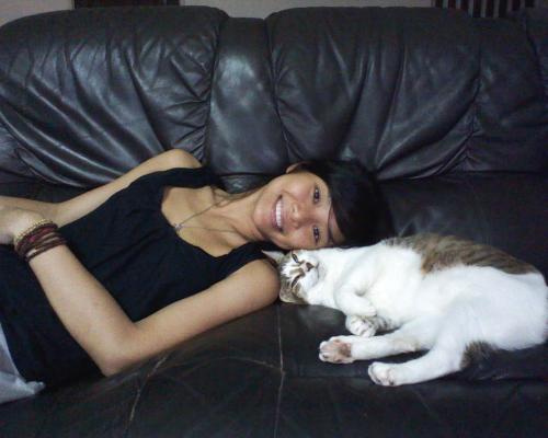 jygin85's profile picture. An absolute loovely MESS