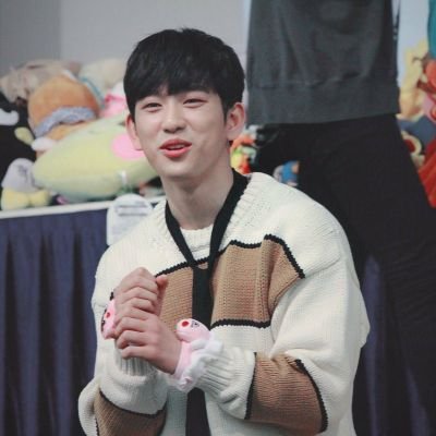 mamilk03's profile picture. 😍
แอคหลัก : @milkkmonn 
ถ้าตอบช้า ทักแอคหลักได้เลยนะคะ