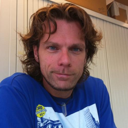 *NOT AN ACTIVE ACCOUNT* 

(Wind)surfer • Aloha Spirit • Blogger  • iPhone •
