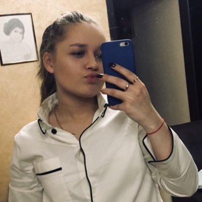 klevcova7's profile picture. 