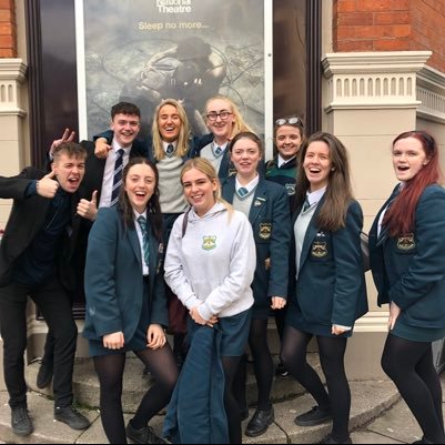 DRAMAATTHORNHI1's profile picture. The play’s the thing