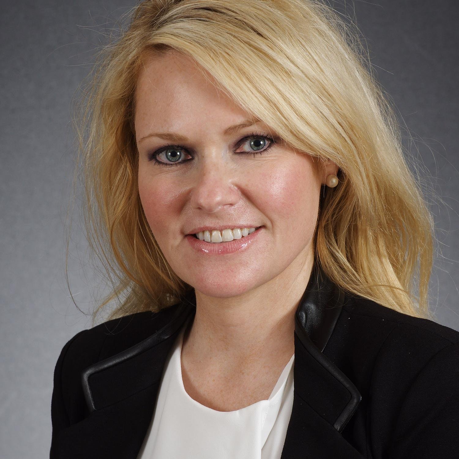 tracyjmiles's profile picture. 