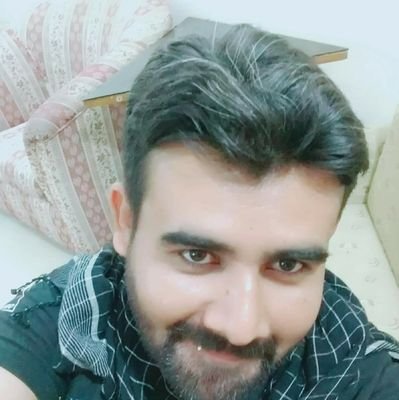 NOOrMKhatian's profile picture. Likes poetry,