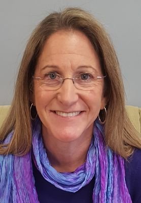 karynrosenfield's profile picture. 