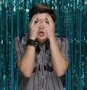 whats up im freddie benson memember of the AV Club and iCarly´s technical producer and i love carly shay