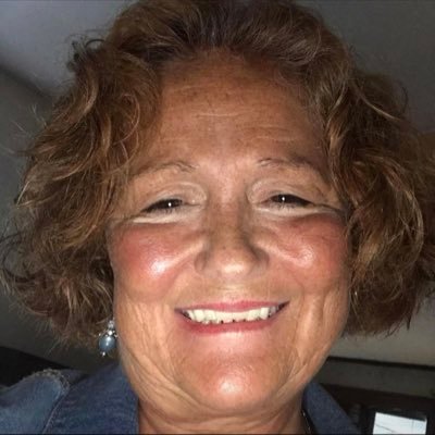 Sandy Benning On Twitter How Can I Be Happy When My Hairs So