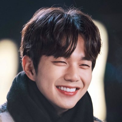 LunaSeuh's profile picture. 2N살 / 선팔시 무멘팔 / 영국거주 / 사진은 저장만! 재업로드x