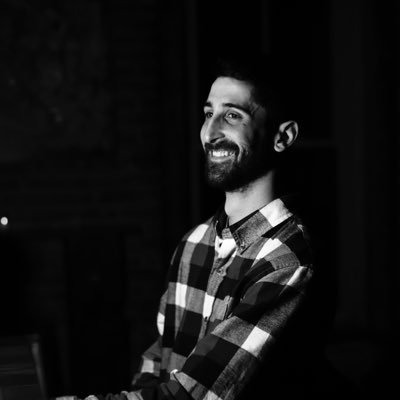 i'm a bartender who works in sports television