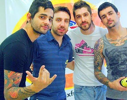 Fã clube para fãs da @fresnorock since 01/01/10