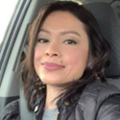 Beauty, makeup and nail polish enthusiast, beauty blogger and a lover of the written word.