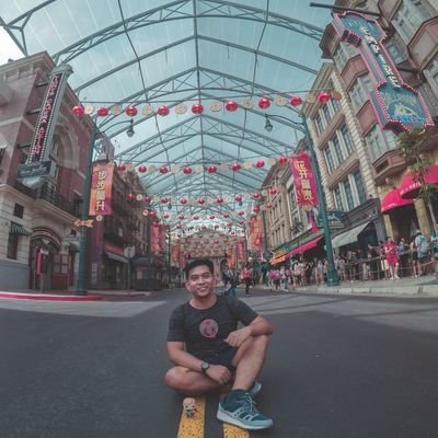 jonnell_06's profile picture. We should love, not fall in love because everything that falls, goes broken.