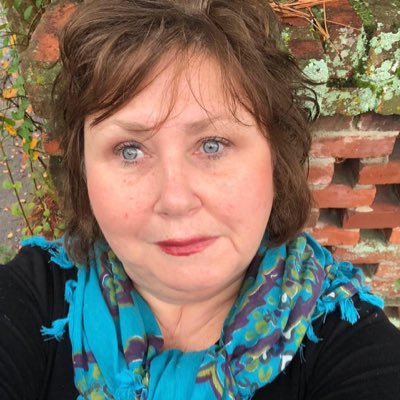 Mastectomy Fitter. Patient Advocate. Ezra and Finn’s “Grandma Lynn”. Ga Girl who occasionally loves living out West! Parrot Head