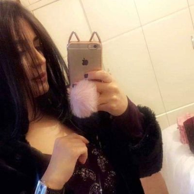 RoKiakux7's profile picture. ‏😍😍🇱🇧🇱🇧امي ثم امي  إلى حد آخر يوم في عمري 😍😍🇰🇼🇰🇼