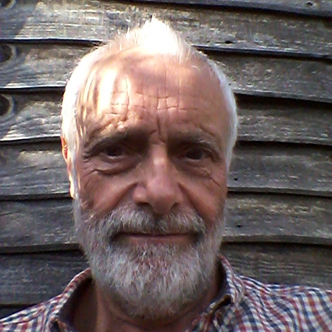 tomhi's profile picture. Retired IT professional now into Classical civilisation, travelling, jazz & classical music, left-wing politics and generally being a bit 'bolshy'.