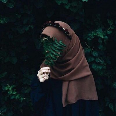 miikuah's profile picture. cold outside warm inside.