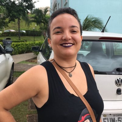 crisinhausp's profile picture. Enfermeira Obstétrica aguerrida, feminista, roqueira e nerd por vocação, palmeirense, amante do mundo underground. Luto por um mundo igualitário a tod@s!!!