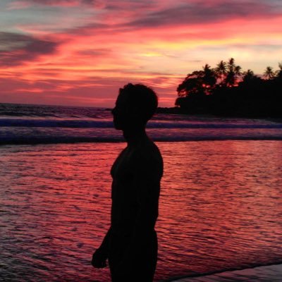 richilop_'s profile picture. 