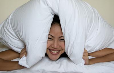 SueWillow's profile picture. Tired of having sleepless nights... so my search for the perfect pillow began and continues... here's my story