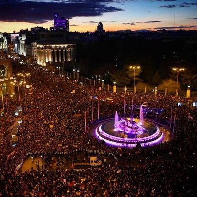 Socióloga y feminista. Doctora por la UCM. Trabajo @FundacionCepaim #feminismo #masculinidad #migraciones.
 Feminismo como reinterpretación del mundo (Federici)