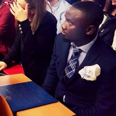 Stevin_Nkouka's profile picture. #Diplômé en STA à l'Univ. de B/ville

#Diplômé en Economie et Gestion D'Entreprise :

- All'Università di Ferrara (Italia)
 - À l'Université de Paris (France)