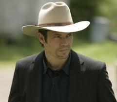 RaylanGivens_'s profile picture. Final season.