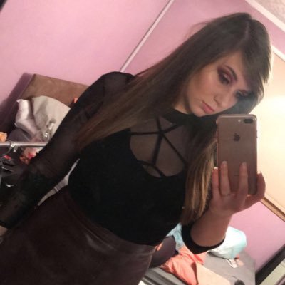 Somegirl_96_'s profile picture. 