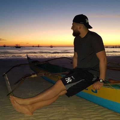 choc_olat's profile picture. Walking To The Sun