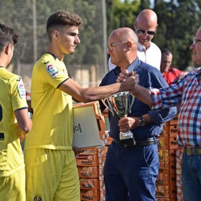 sergio10fg's profile picture. Jugador del Villareal 💛 Moratalla (Murcia) 📍