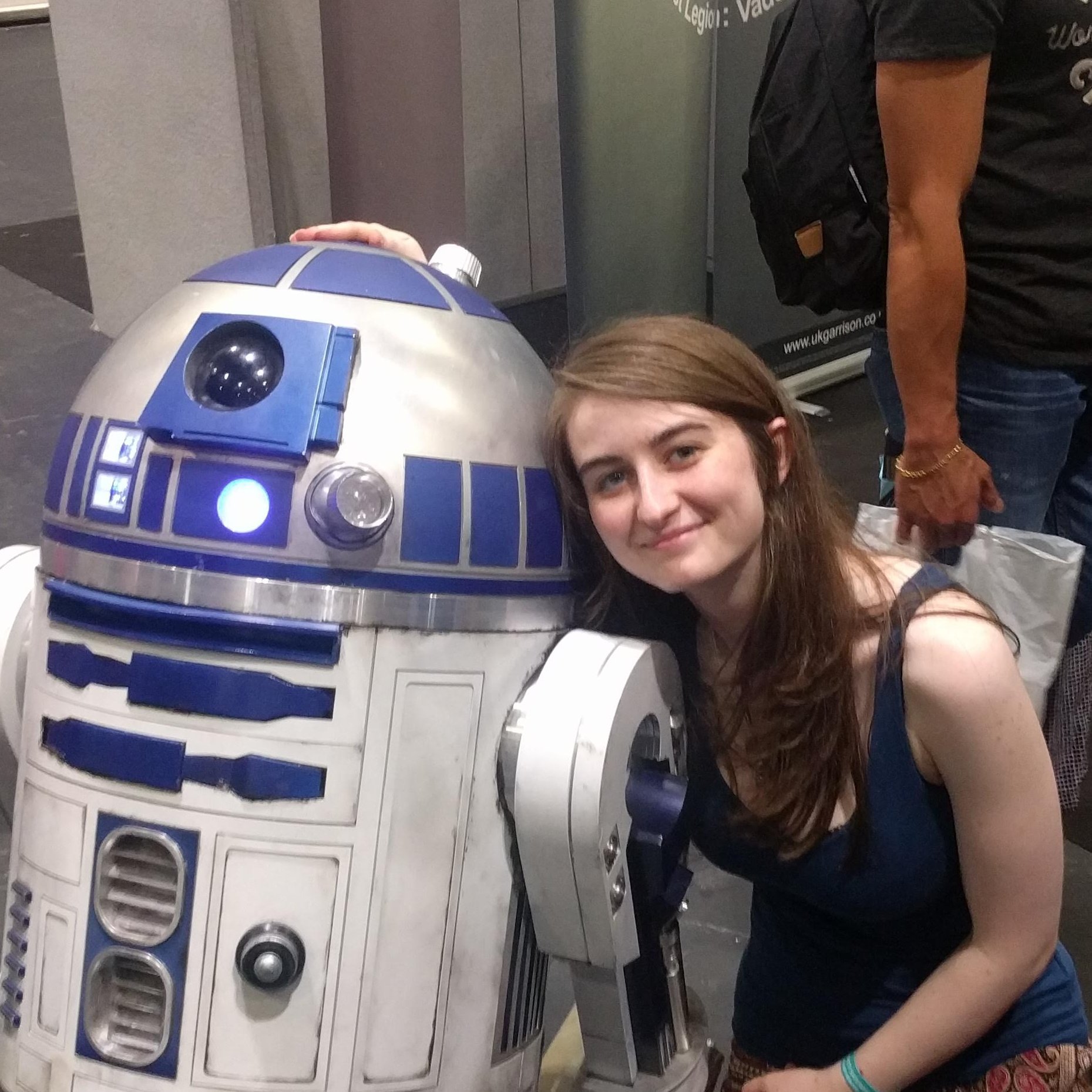 LaviniaPhelan's profile picture. Maker of things...