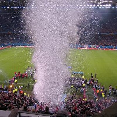 スカパー Uefaヨーロッパリーグ Uefa El Twitter
