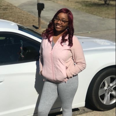 17 making boss moves 🤪🤷🏽♀️
Fuck a nigga , get some money 🤪