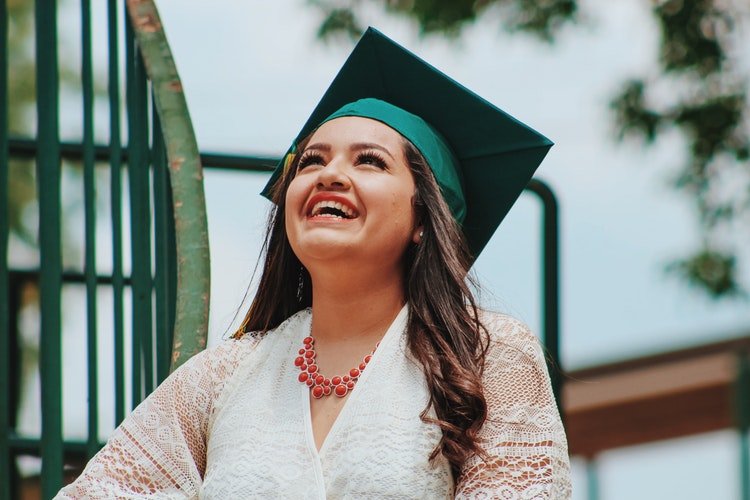 We offer the best quality academic essay writing, term paper writing, research paper writing, dissertation writing, and editing services at a 20% discount.