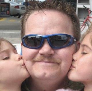 czarl's profile picture. 