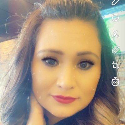 TaniaRa91338901's profile picture. Sonríe