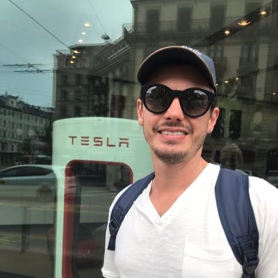 HenriqueBeckerC's profile picture. 