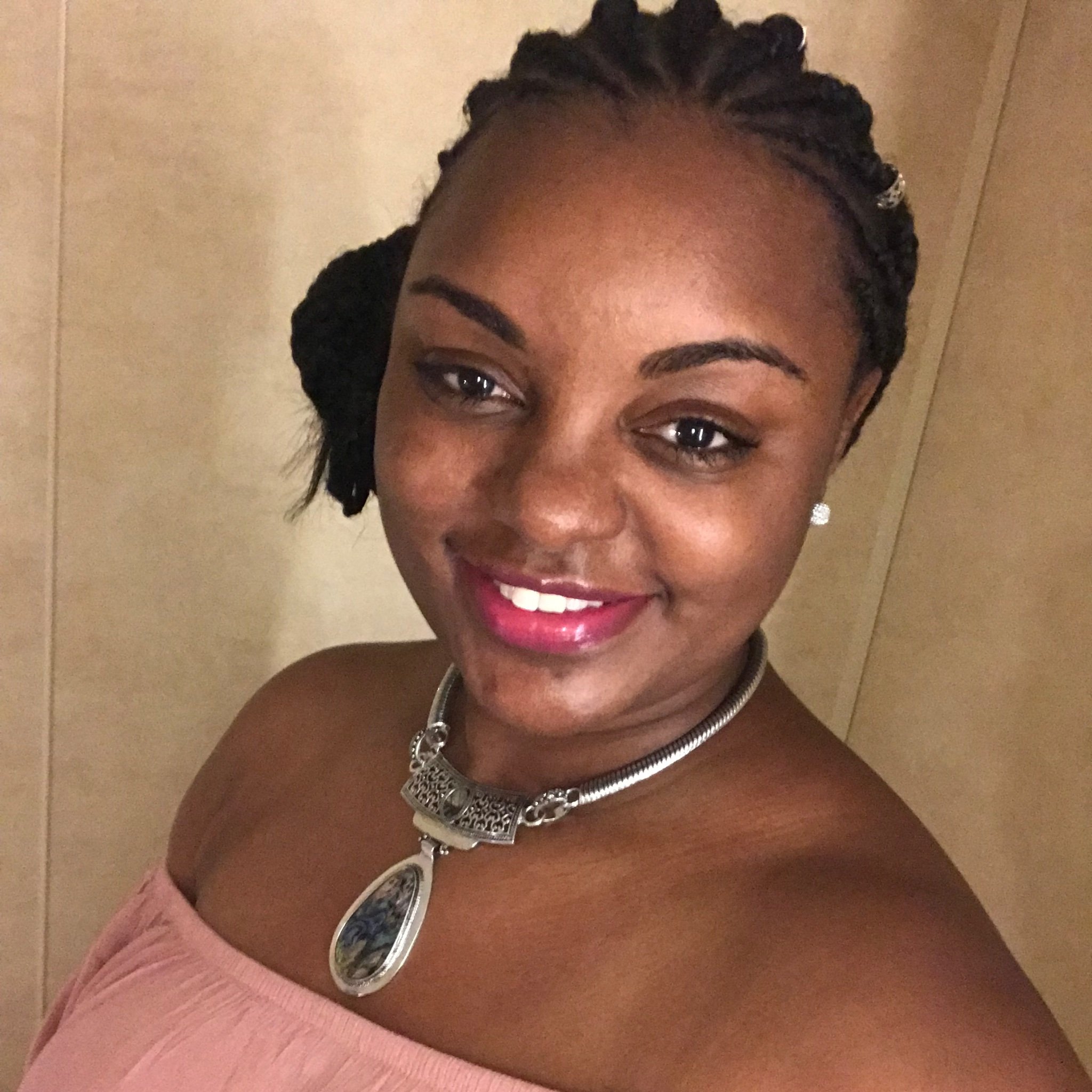 UnveildThoughts's profile picture. 🌸Blogger🌸  ✨If you’re always trying to be NORMAL, you will never know how AMAZING you can BE✨