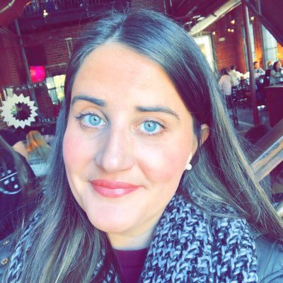 Social Media Marketing Manager @PatientPower. Traveler, writer, doggo mom 🐶. Opinions are my own. FLA ✈️ WA ✈️ TN #socialmedia #SMM
