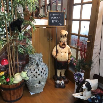 94年生まれの文系卒。 システムエンジニア(メインフレーム)。python(Django) 、HTML/CSS、JavaScript、AWS(SAA,SAP取得)。読書好き。React勉強中。