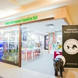 Lend a hand for conservation by shopping at Urban Environmental Education Hub at Mid Valley Megamall,where profit goes to environment education and conservation